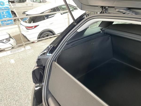 Was ein Maßanzug für einen Hernn, so der inhaenger für Ihren 308 sw.